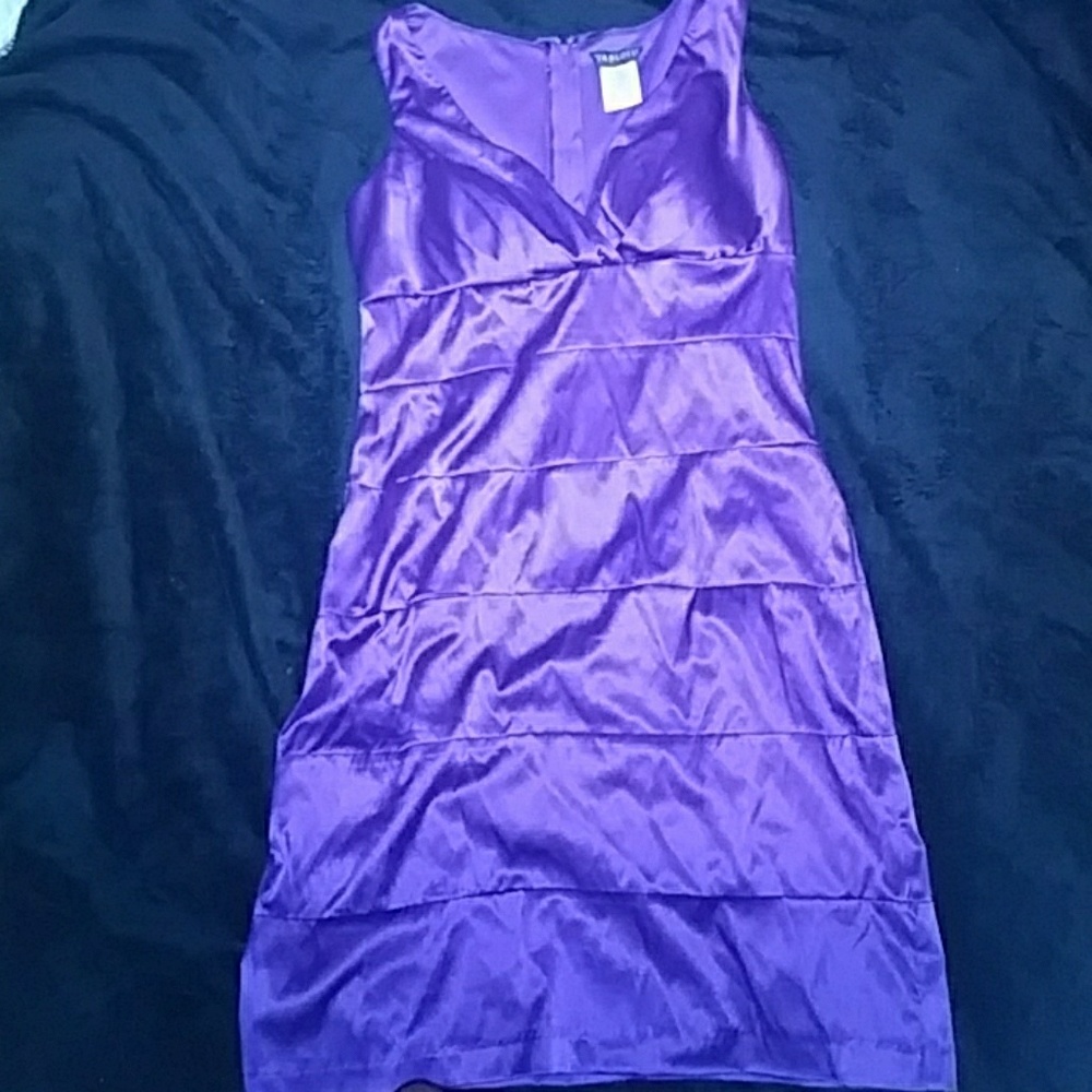 Tabloid size 10 dress
